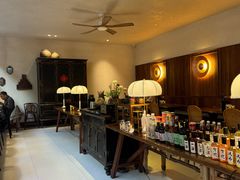 -银米·云南传统过桥米线(双廊黑金冠店)