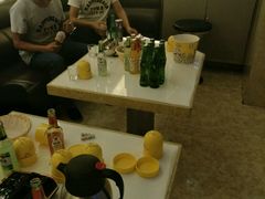 -Huange欢歌KTV(欣都龙城vcpark购物中心店)