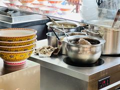-钟方模白家肥肠粉(春熙店)