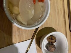 川贝百合炖雪梨-炖物24章·顺时轻养茶(杭州保利时光里店)