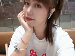 -星巴克臻选(深圳金光华店)