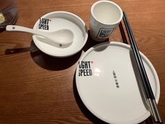 餐具摆设-吕氏疙瘩汤·新鲁菜(济南万象城店)