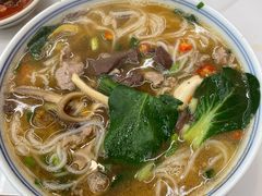 -邱芳粉店(迎宾大道旗舰店)