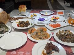 -四海一家自助餐(益田假日广场店)