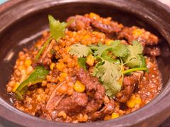 窝烧粗麦焗牛仔骨-六婶西关小厨(光塔路店)