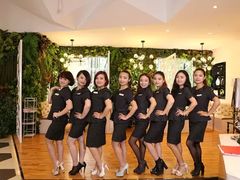-贺加贝化妆美甲培训学校