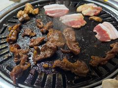 -平山城鑫烧烤(建国楼店)