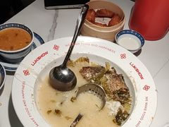 -禄鼎记·排队俩小时都要吃的酸菜鱼(石牌桥店)