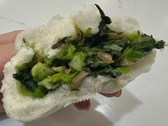 -白玉兰食品(中山公园龙之梦店)