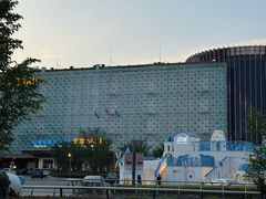 -红星美凯龙国际家居博览中心至尊mall停车场