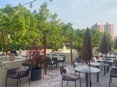 -HUATA 'Holiday Plan 花榻