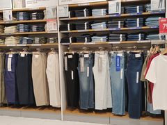 -优衣库(威海威高购物中心店)