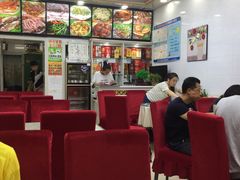 大堂-老许家正宗驴肉黄面胡羊焖饼·烧烤(名吃广场店)