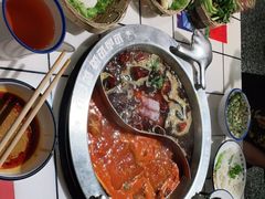 -喜悦小串丹东小黄牛海鲜烧烤大排档(民主广场店)
