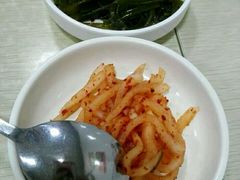 -拌来拌去石鍋拌飯(文鼎店)