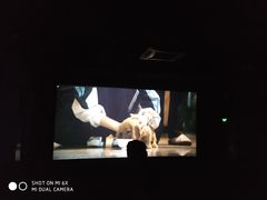 -和平影视娱乐城