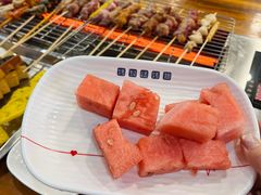 -哈尔滨小酒馆·鲜肉现穿自助烧烤(康新花园店)