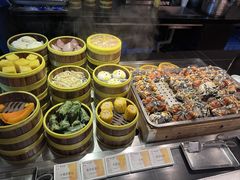 -朗丽兹自助餐厅