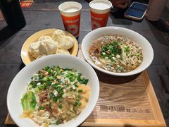 -周小波重庆小面·重庆名小吃(邹容路店)