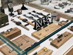 -微缤礼物(青岛海信广场店)