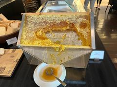 -圣丰索菲特·2 On 988 Café 自助餐厅