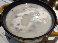 奶油菌菇浓汤-西堤牛排(南京龙江店)