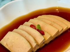 -遇外滩(BFC外滩金融中心店)