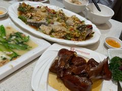 -香港新发烧腊茶餐厅(水围店)
