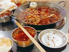 -鸿顺老铁锅美蛙鱼府(解放碑店)