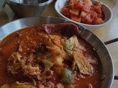 -牛信亭韩国料理·炭火烤肉(紫藤路店)