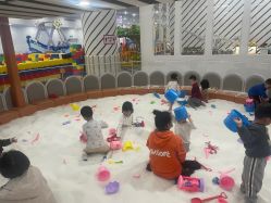 -宝燕乐园(春申店)