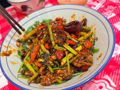 -荆九爷爆炒桥头三嫩(云南北路店)