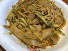 荣鹏大拉皮-荣鹏风味烀饼总店