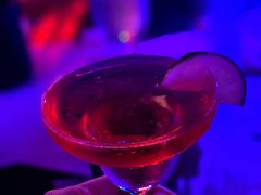 -UP嘻哈酒吧(粉巢店)