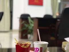 -麦当劳(世贸店)