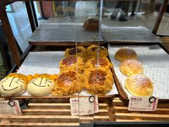 -CARINO BAKERY&CAFE(人广来福士店)