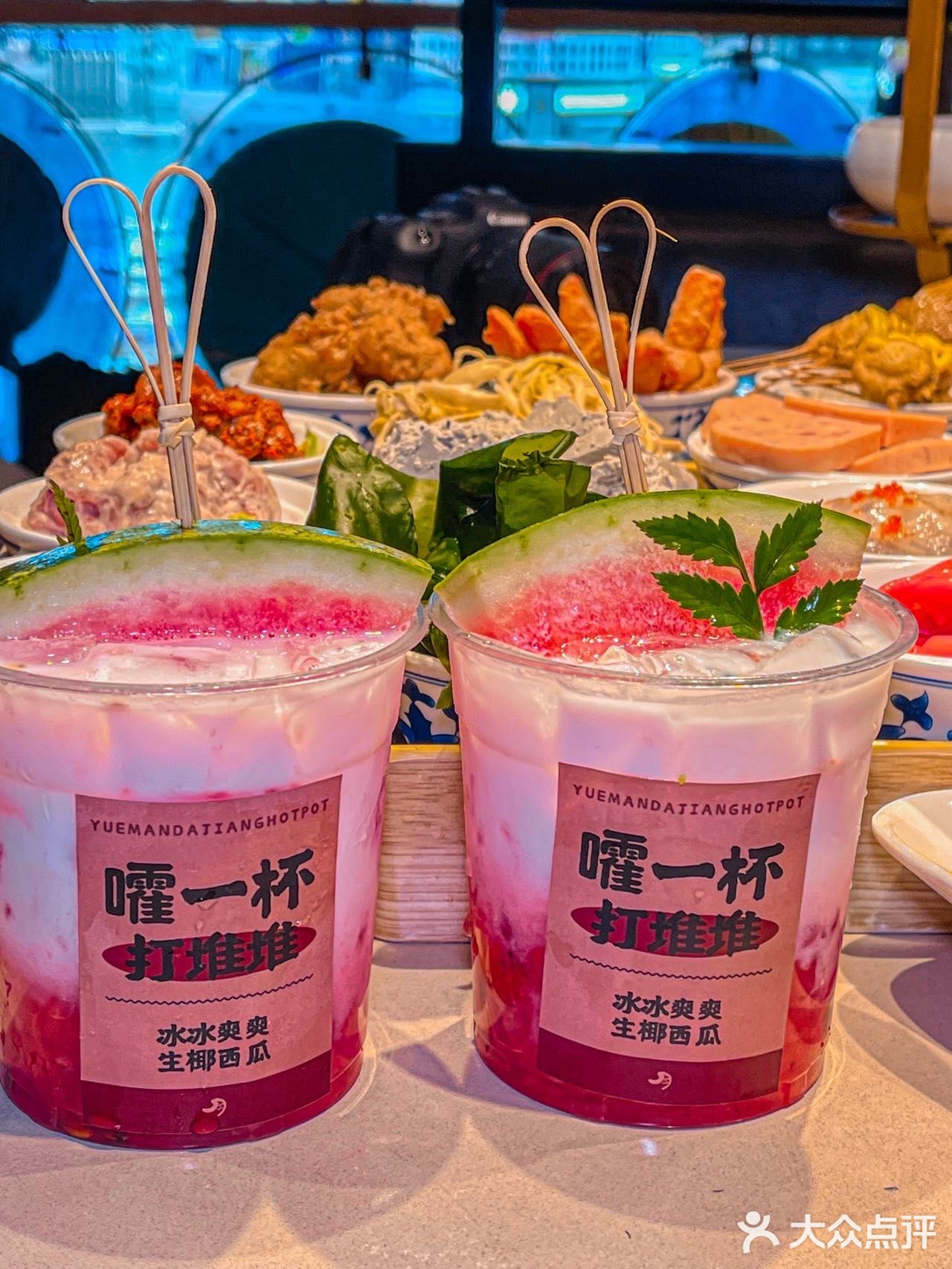 老板疯了！菜品统统都10块💰！