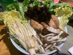 -贰重天冰煮羊自助火锅(东坝店)