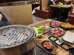 -山居屋炭火烧肉(厚街万达店)