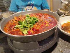 -万重锦·人文川菜馆(骡马市店)