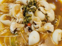-香山湖家家宴(中山陵店)