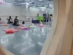 -Isee灰姑娘国际儿童艺术中心(BHGMall店)