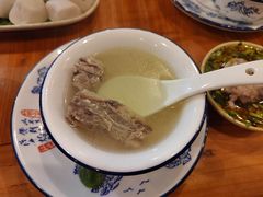 石橄榄炖鸡-洪大厨鸡煲(福田店)