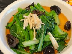 -新白鹿餐厅(虹桥南丰城店)