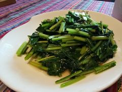 -香巴拉云南餐厅(华莱坞店)