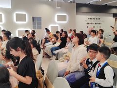 -朗韵钢琴学校(中环金界店)