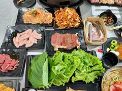 -啊美丽炭火烤肉(滑翔一店)