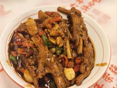 -堂瓦里·33年传统赣菜(第一街区店)