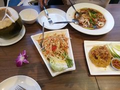 -The Dishes Seafood & Restaurant