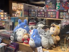 -猫的天空之城概念书店(苏州诚品店)